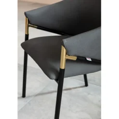 Chaise a. acc. Boulevard